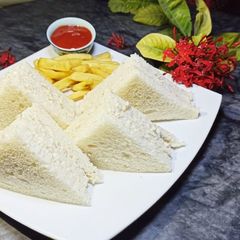 A picture of Mayo Chicken Sandwich.