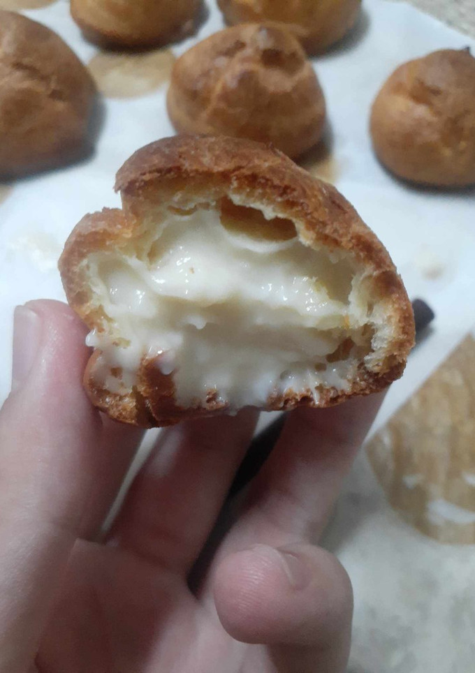 鮮奶泡芙 的食譜成品照片