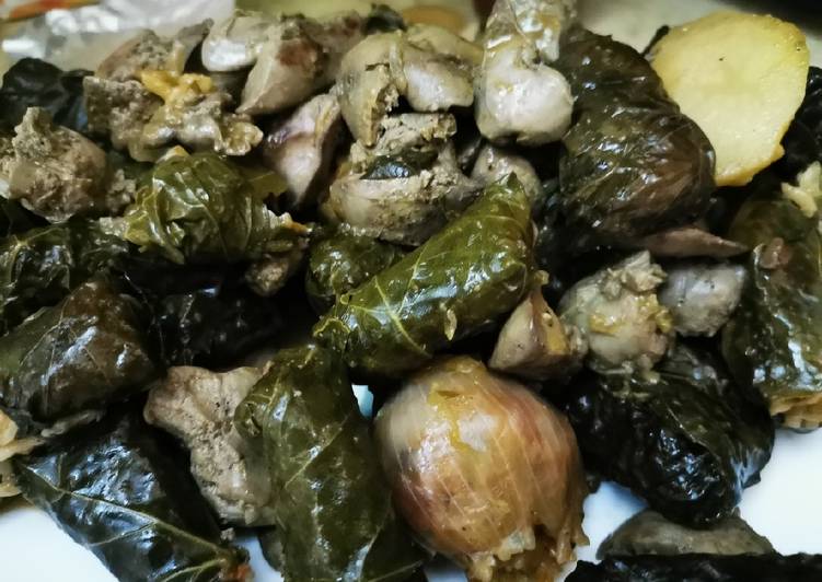 محشي ورق عنب مع كبدة