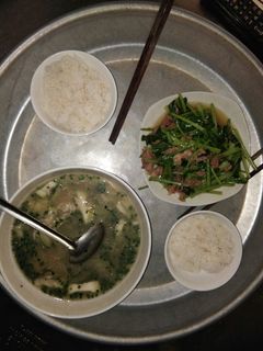 Hình của món Canh khuyếc khô bầu.