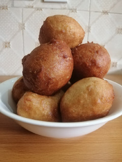 A picture of Puff Puff.
