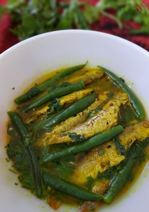 বোরোলি মাছের ঝোল (Boroli macher jhol recipe in Bengali) রেসিপির প্রধান ছবি