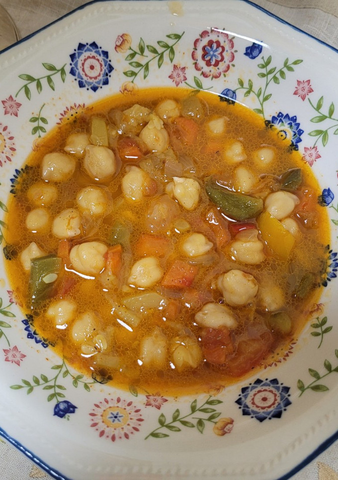 Una foto de Garbanzos estofados de la cocina de Marisa Marcos Ortega