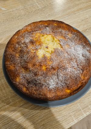 Une photo de Gâteau au fromage blanc et aux pommes