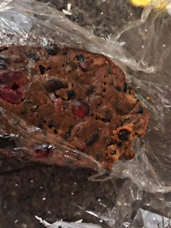 A picture of Fruit Cake.