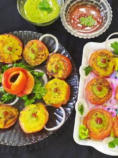 ટોમેટો રીંગ ચીલા (Tomato Ring Chila Recipe In Gujarati) રેસીપી મુખ્ય ફોટો