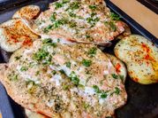 Una foto de truchas al horno con que se acompañar
