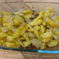 A picture of Baked garlic potato.