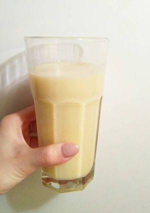 Hình của món Sinh tố xoài/ Healthy mango smoothie.
