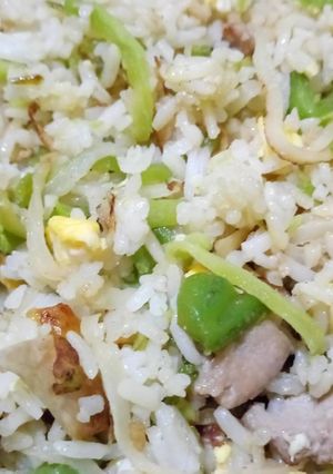 รูปของ ข้าวผัดไก่ใส่มะระหัวไชเท้า