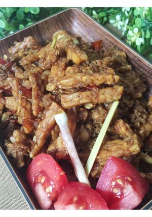 Foto resep Tempe orek telor pedas 🌶🌶🌶