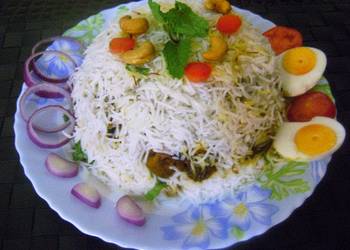 Ready to Serve Upside Down Chicken Biryani Delicious Ready to Serve Upside Down Chicken Biryani Delicious