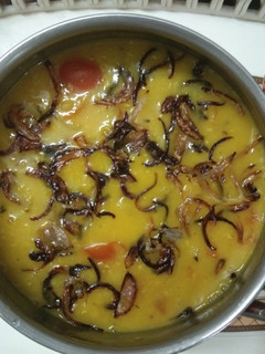 A picture of Onion. Dal.