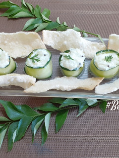 A picture of Cucumber Curd Rice Rolls.