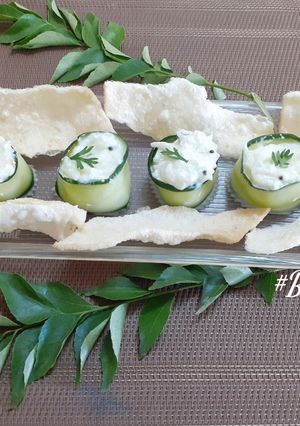 A picture of Cucumber Curd Rice Rolls.
