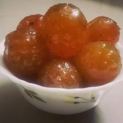 A picture of Amla Murraba.
