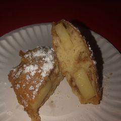 A picture of Apple beignets.