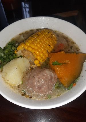 Una foto de Cazuela de albóndigas
