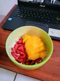 Greek Yogurt | Stroberi dan Mangga