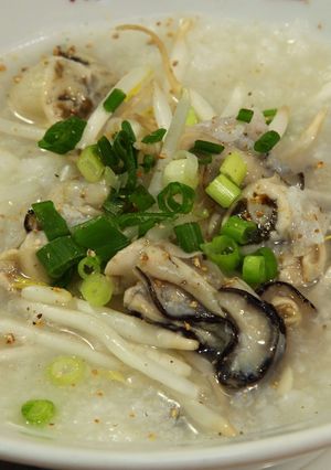Hình của món Cháo hàu.