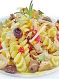 Fusilli con ragù di coniglio, olive taggiasche e noci