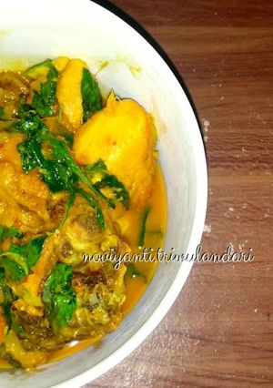 Foto resep Ayam kuning kemangi ala #DapoerVirgie