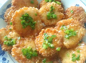 Hình của món Cơm nguội chiên giòn.