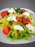 Ensalada de escarola espárragos y fresas