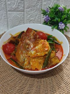 Gambar Kari Kepala Ikan Merah