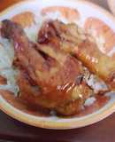 Đùi gà rim mật mía