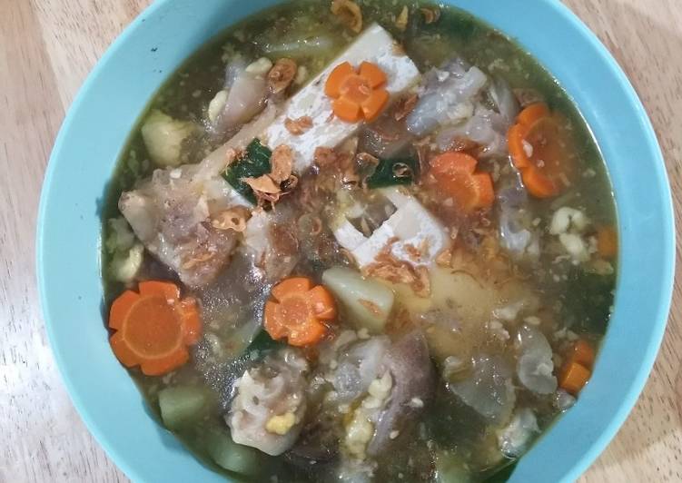 Sop kaki sapi