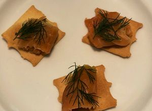 Foto di Antipasto salmone e avocado aneto