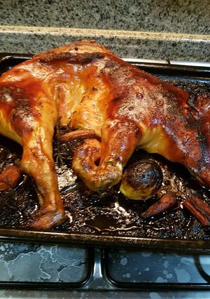 Una foto de Cochinillo al horno