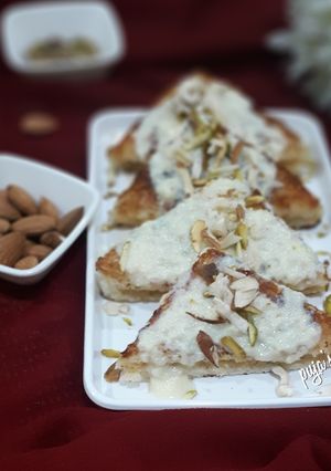 ইনস্ট্যান্ট সটাফড সাহী টুকড়া(instant stuffed shahi tukra recipe in Bengali) রেসিপির প্রধান ছবি