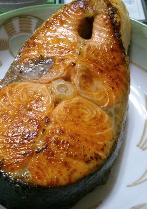 煎鮭魚 的食譜成品照片