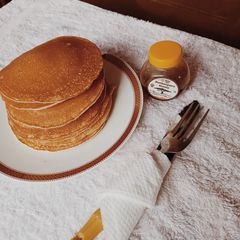 A picture of Vanilla pancakes.