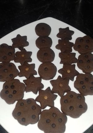 चॉकलेट कुकीज (Chocolate cookies recipe in hindi) रेसिपी मुख्य फोटो