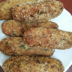 A picture of Fried kebabs#ramadhan dishes.