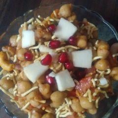 Chickpeas chaat A picture of Chickpeas chaat.