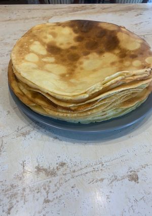 Palacsinta édes töltelékekkel 😋 recept fotója