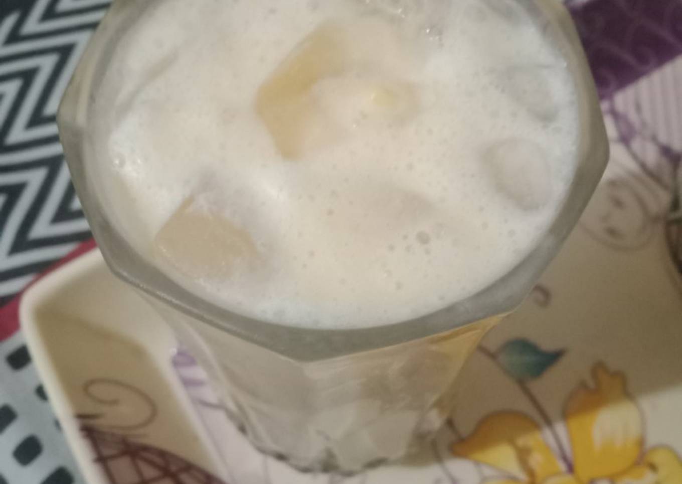 Mango milk shake