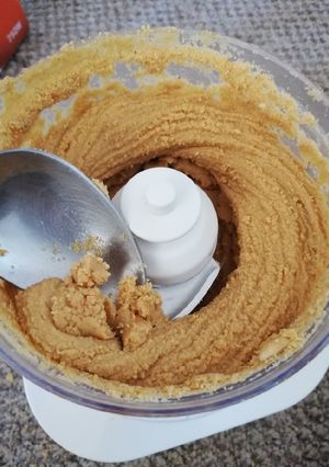 Una foto de Mantequilla de maní casera