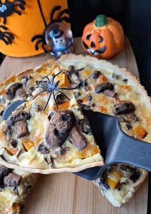 Une photo de Tarte butternut et champignons fantôme 👻🎃