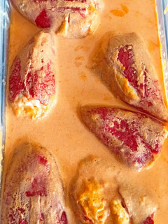Una foto de Pimientos de Piquillo rellenos de pollo