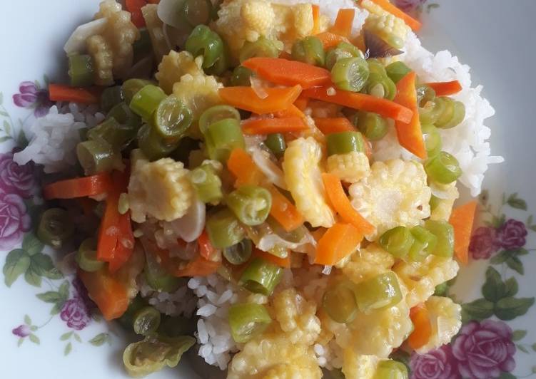 Tumis Jagung Muda, Wortel, dan Buncis