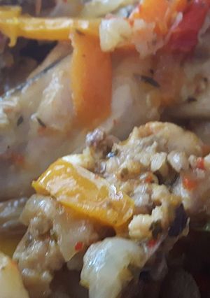 Foto principal de Conejo con verduras