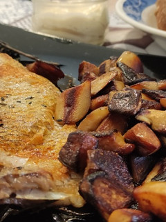 Una foto de Urta a la Plancha con Boletus al Wok con Mayonesa de Trufa