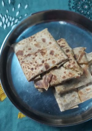 சப்பாத்தி ப்ரேட் ஆம்லெட் செய்முறை முக்கிய புகைப்படம்