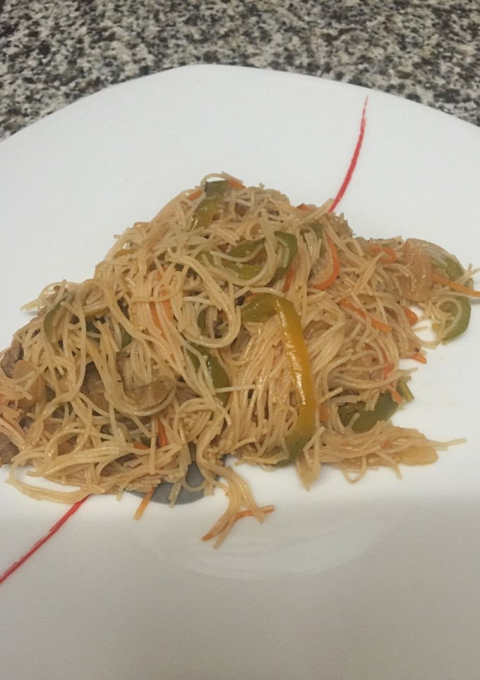 Una foto de Fideos chinos