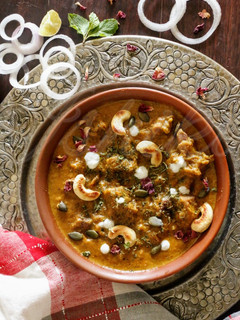 गोश्त अक़बरी (Gosht akbari recipe in Hindi) रेसिपी मुख्य फोटो